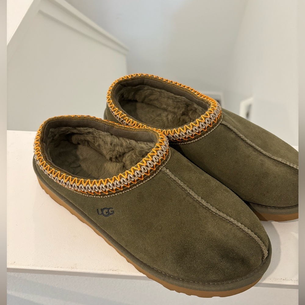 UGG Tasman Low Cut Slippers